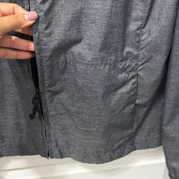 Columbia Women's Rain Jacket Gray Windbreaker Shoulder Hooded Jacket Size M - Picture 4 of 6